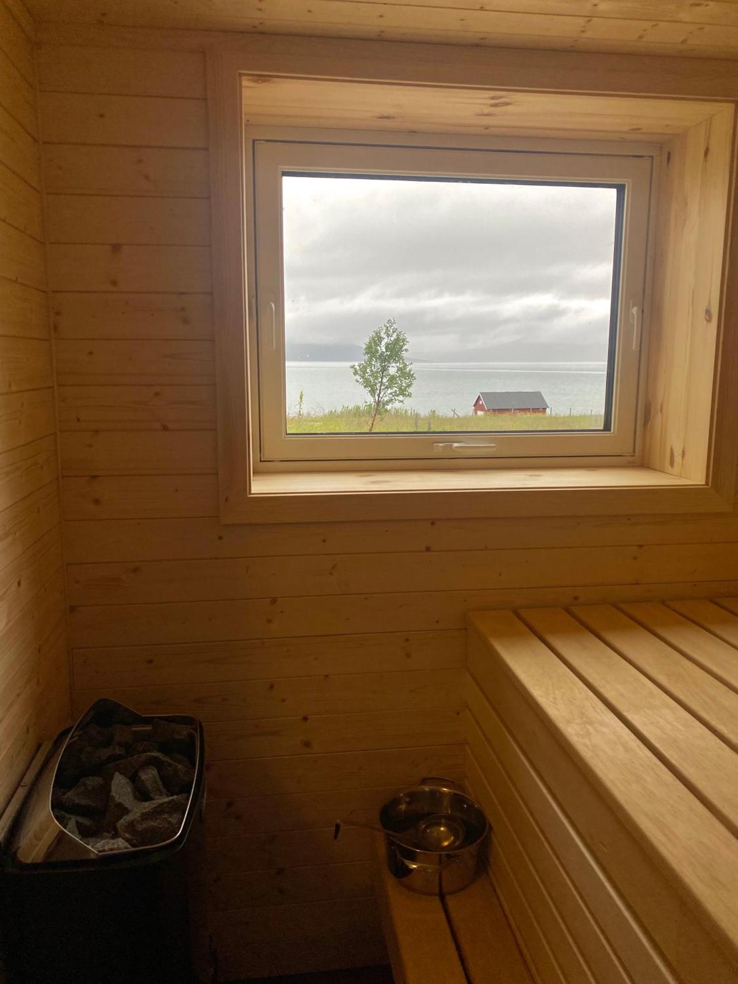 Unique And Charming Holiday Home With Fantastic Sea Views Tromsø Exteriér fotografie